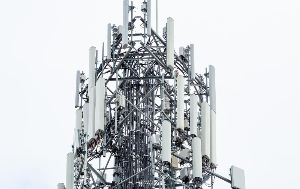 Cell tower